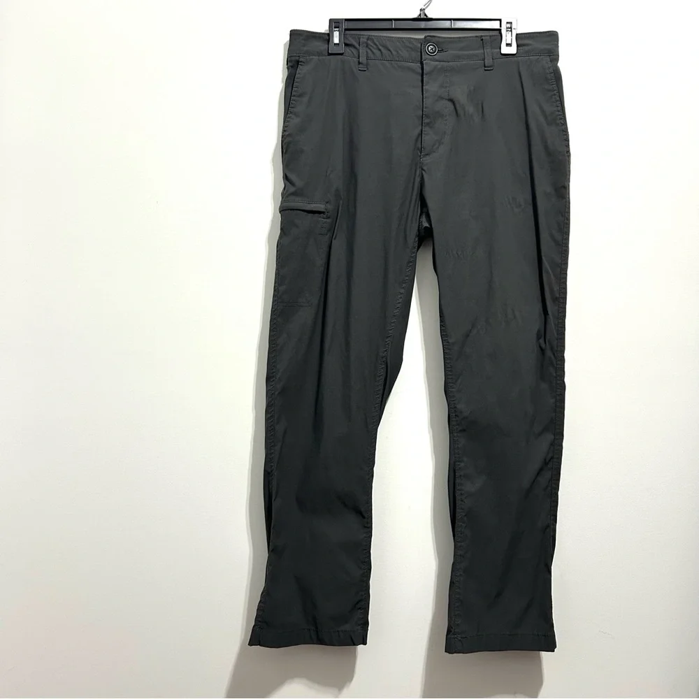 Ub Tech UNIONBAY Men's Dark Gray Cargo Pants Classic Fit Modern Stretch 36Wx30L - Picture 11 of 12